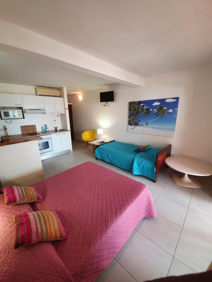 Residence Les Bougainvilliers Martinique Сент-Анн Экстерьер фото